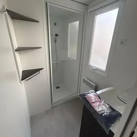 Bonne Anse 409 Mobile 3 7 Personnes Kamp alanı