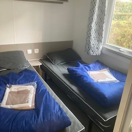 Kemping Bonne Anse 409 Mobile 3 7 Personnes *