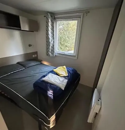 Bonne Anse 409 Mobile 3 7 Personnes Camping Les Mathes