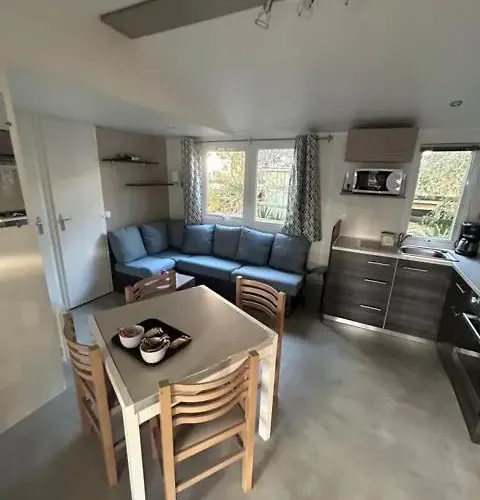 Bonne Anse 409 Mobile 3 7 Personnes Les Mathes